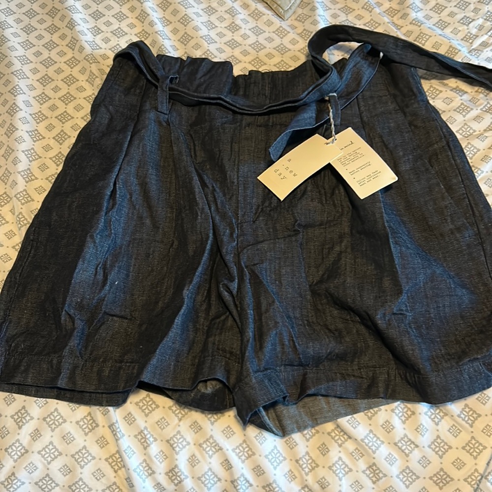 A new Day Chambray Paper-bag Shorts - Medium NWT